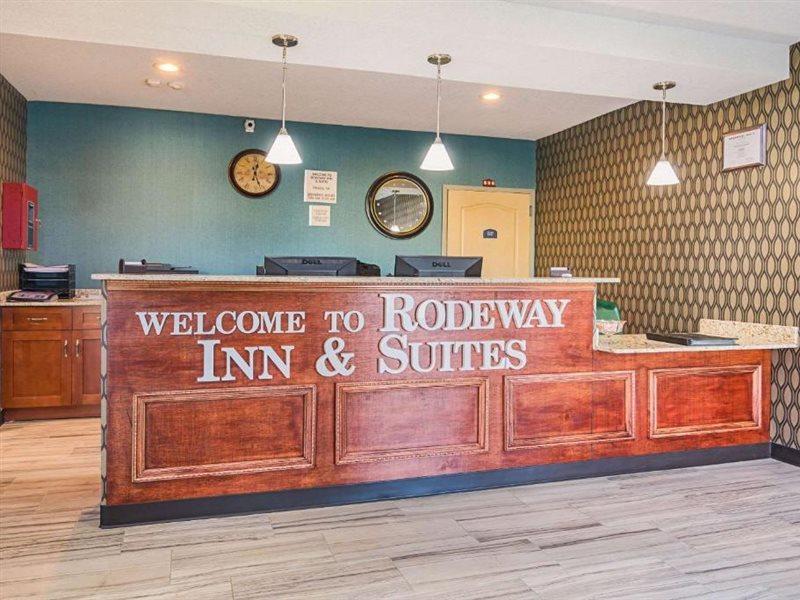 Rodeway Inn And Suites איתקה מראה חיצוני תמונה